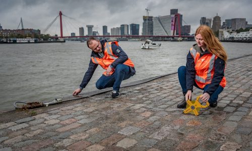 Studenten Inspecteur Leefomgeving op kade