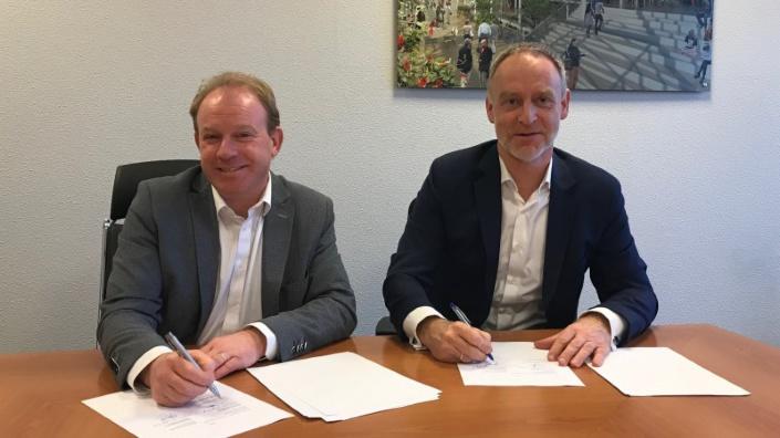 gom_lentiz-contractondertekening