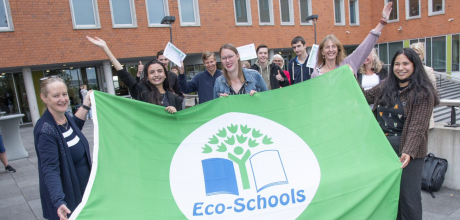 Eco-school LIFE College wederom Groene Vlag